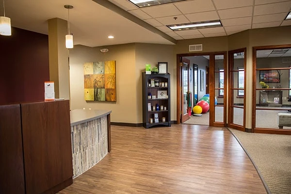 Chiropractic Brookfield WI Front Desk