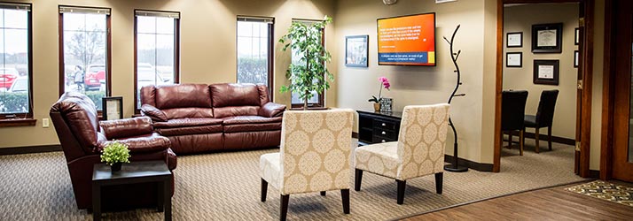 Chiropractic Brookfield WI Waiting Area Contact
